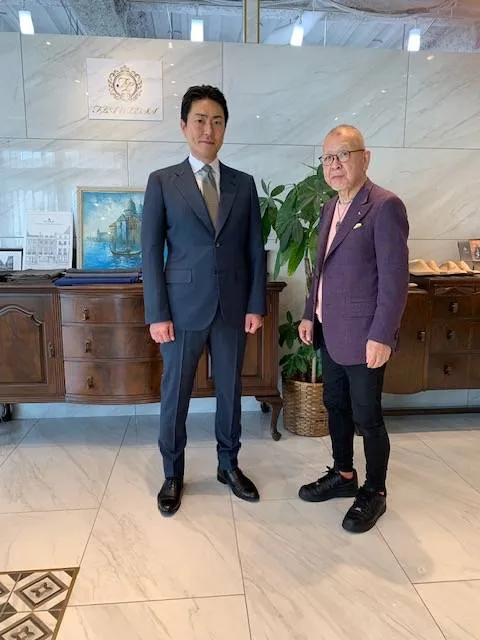 あおやぎ仁士議員様